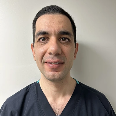 Ehsan Amini at Columbia Implant Center 